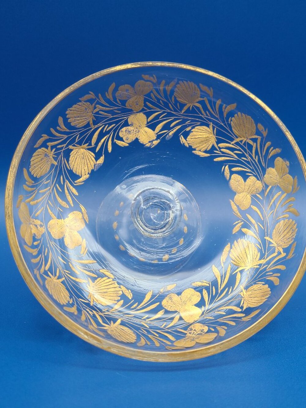 Antique Bohemian Intaglio Engraved Gold Clover Tazza Compote 5.5" Diameter